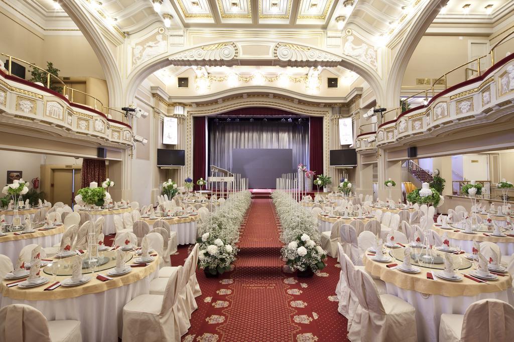 Ambassador Zlata Husa Praga Exterior foto The Grand Hall